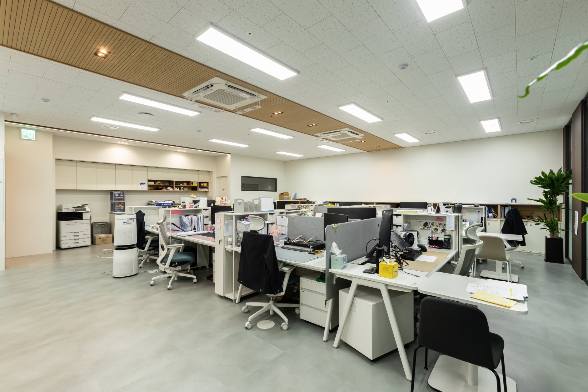 /user/s/soldesign/editor/2401/d982537b8f5bb7df7f78ebccf064a910_1705475591_8079.jpg 이미지크게보기