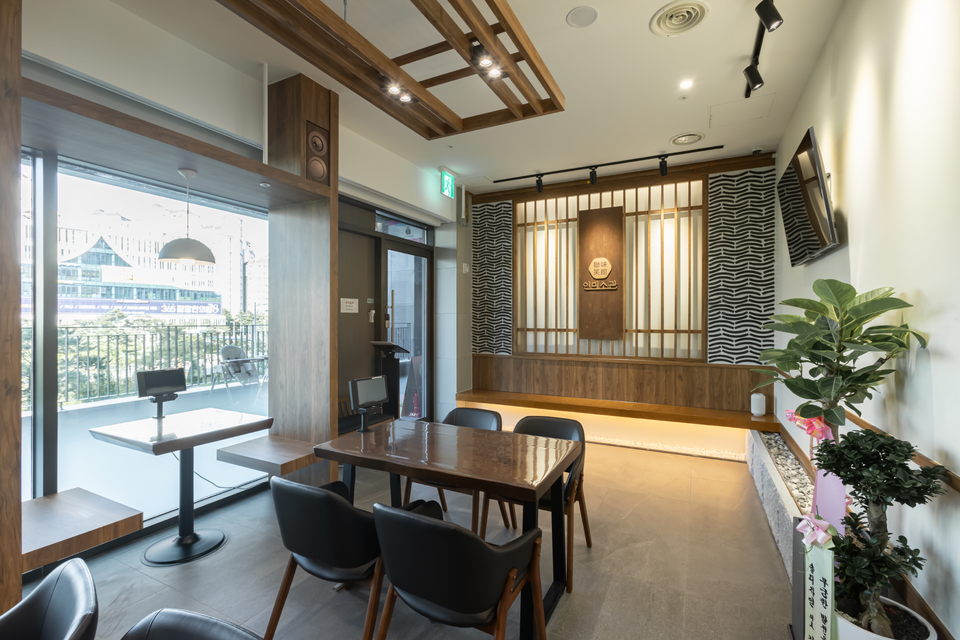 /user/s/soldesign/editor/2401/d982537b8f5bb7df7f78ebccf064a910_1705475689_2126.jpg 이미지크게보기