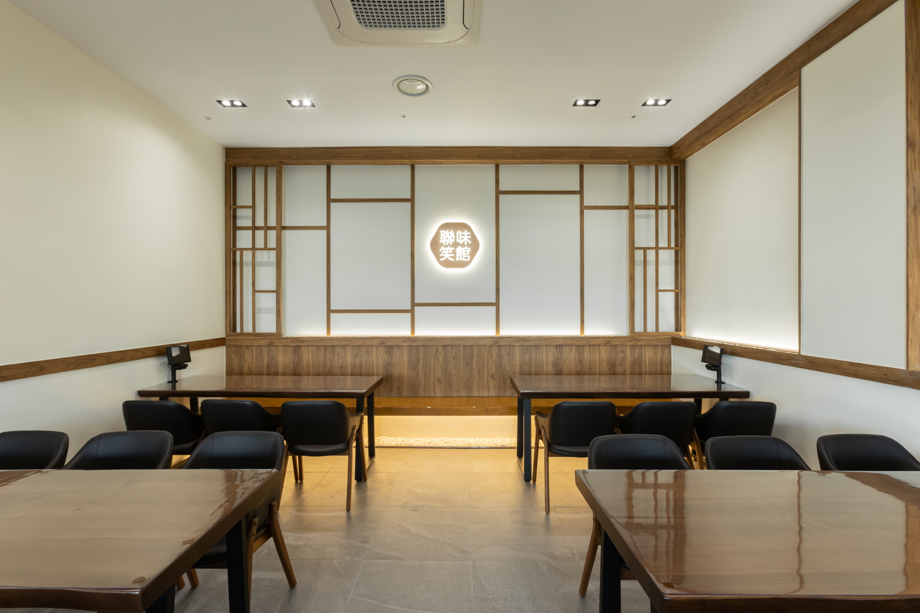 /user/s/soldesign/editor/2401/d982537b8f5bb7df7f78ebccf064a910_1705475700_6719.jpg 이미지크게보기