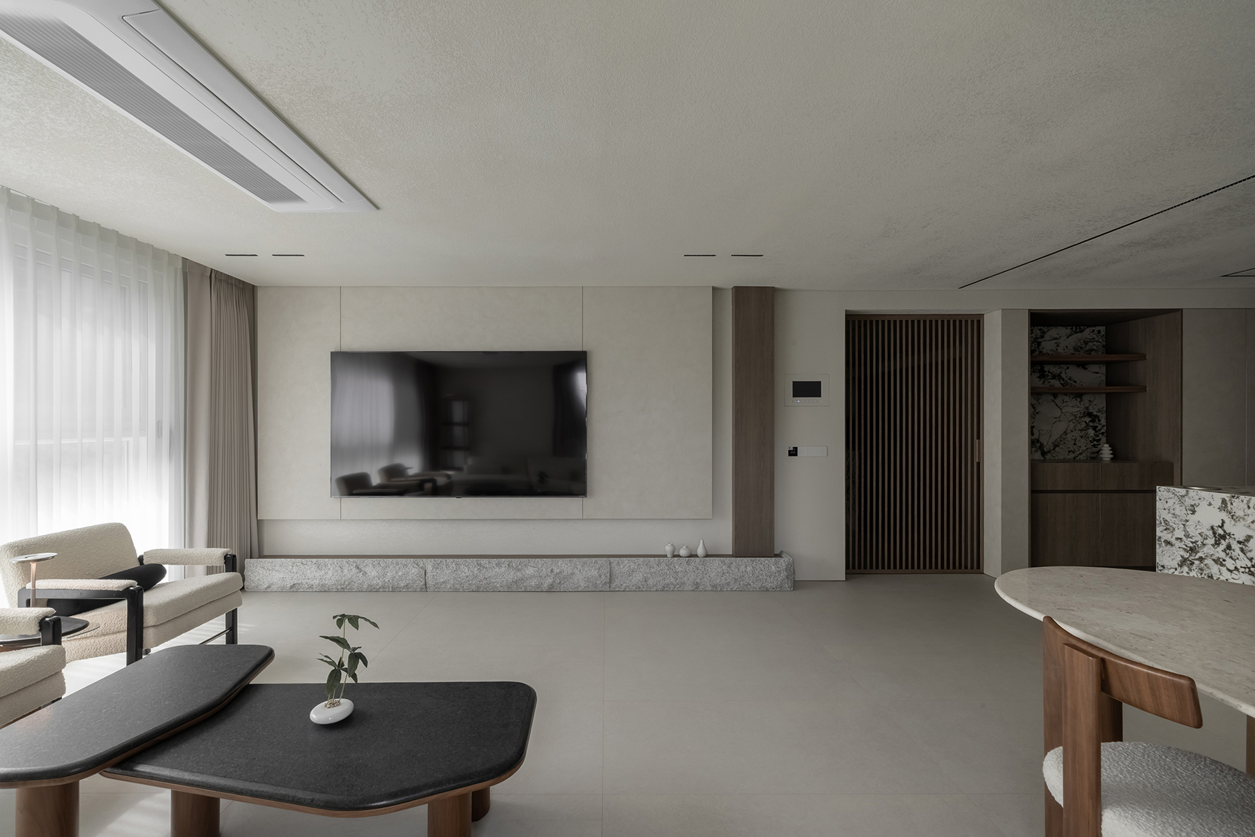 /user/s/soldesign/editor/2505/91eaccb9d677916a6402c49c3a55c31f_1748343024_9749.jpg 이미지크게보기