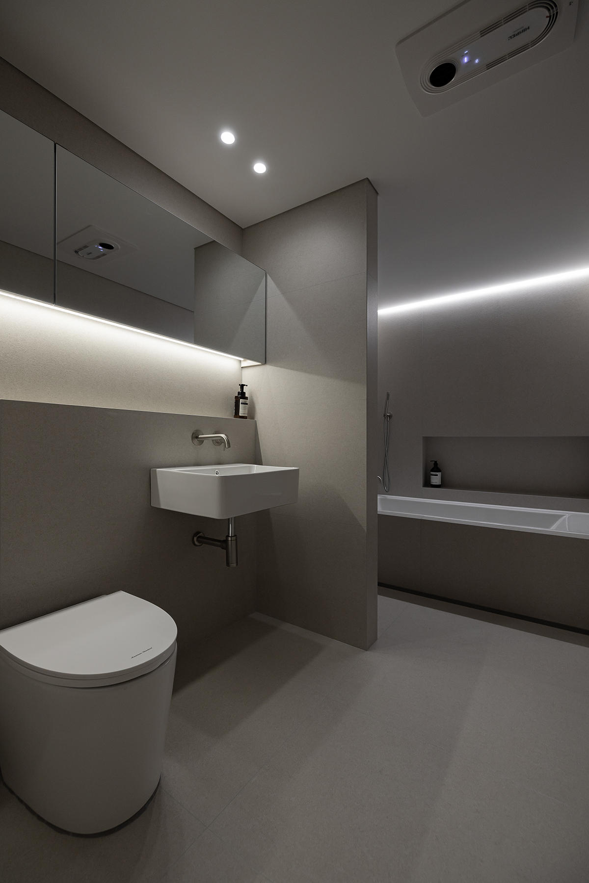 /user/s/soldesign/editor/2505/91eaccb9d677916a6402c49c3a55c31f_1748343026_28.jpg 이미지크게보기