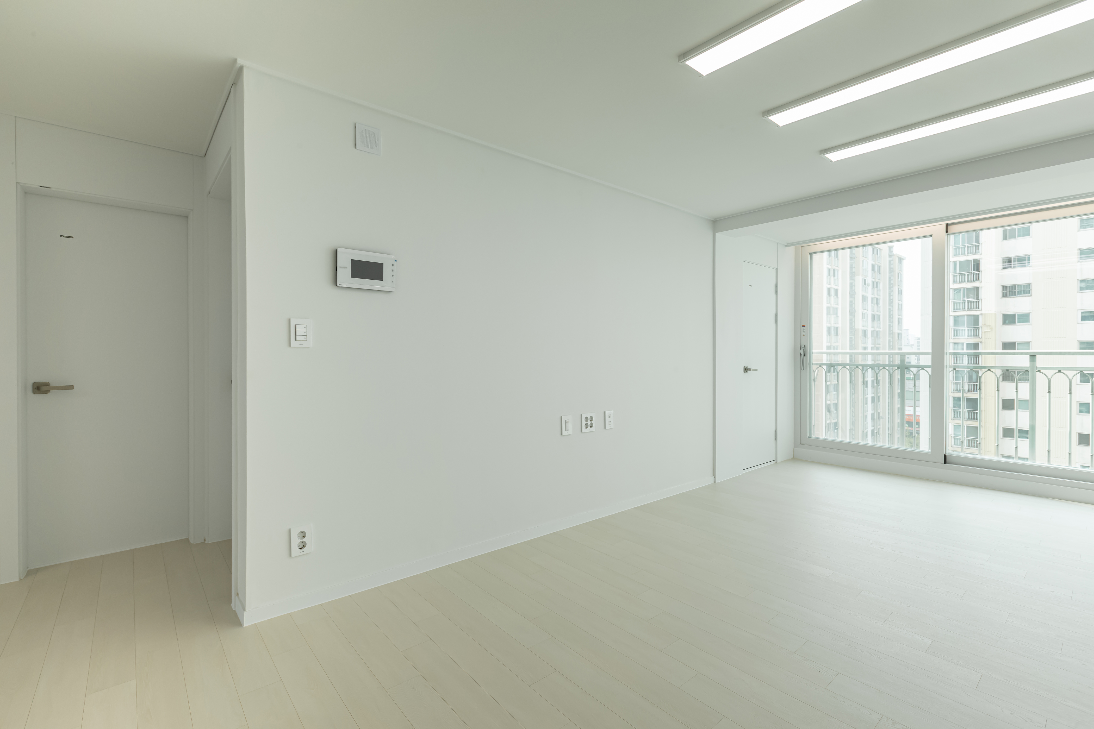 /user/s/soldesign/editor/2506/9b18fcd7631b263a26d2e976e37d75ed_1750841063_1299.jpg 이미지크게보기