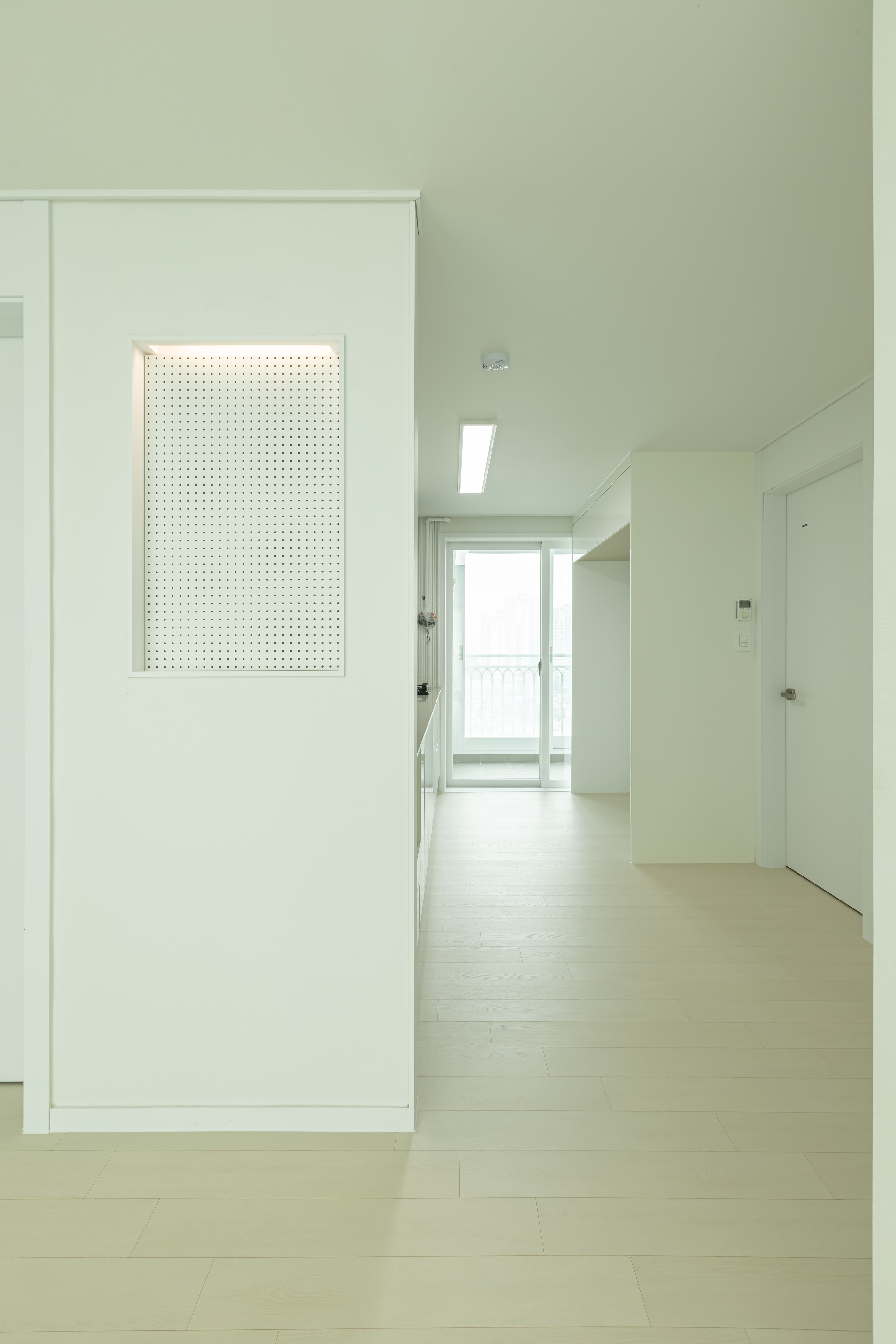 /user/s/soldesign/editor/2506/9b18fcd7631b263a26d2e976e37d75ed_1750841067_0141.jpg 이미지크게보기